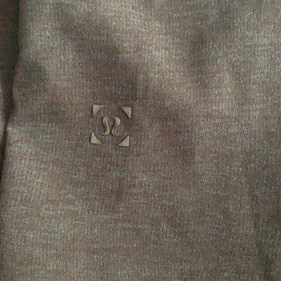 Lululemon T.H.E. Short Linerless 11"
Nautical Navy - Picture 2 of 6